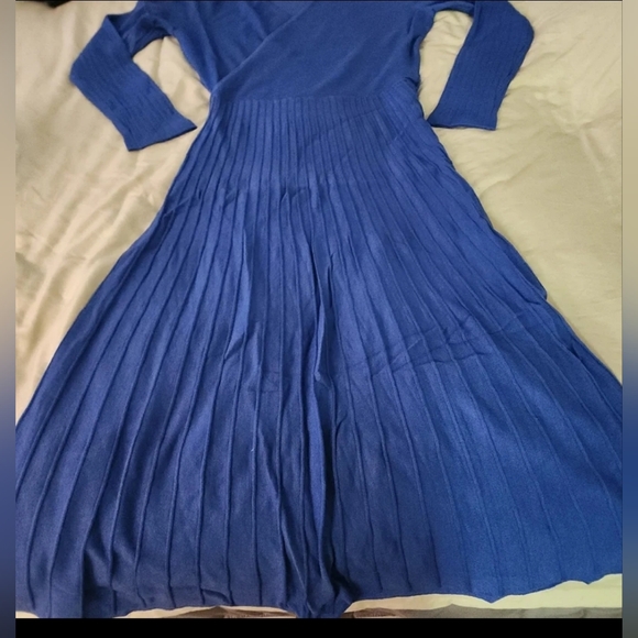 SOLD . - Picture 4 of 6